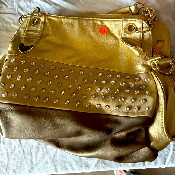 Buckle Handbags - Buckle purse with diamonds